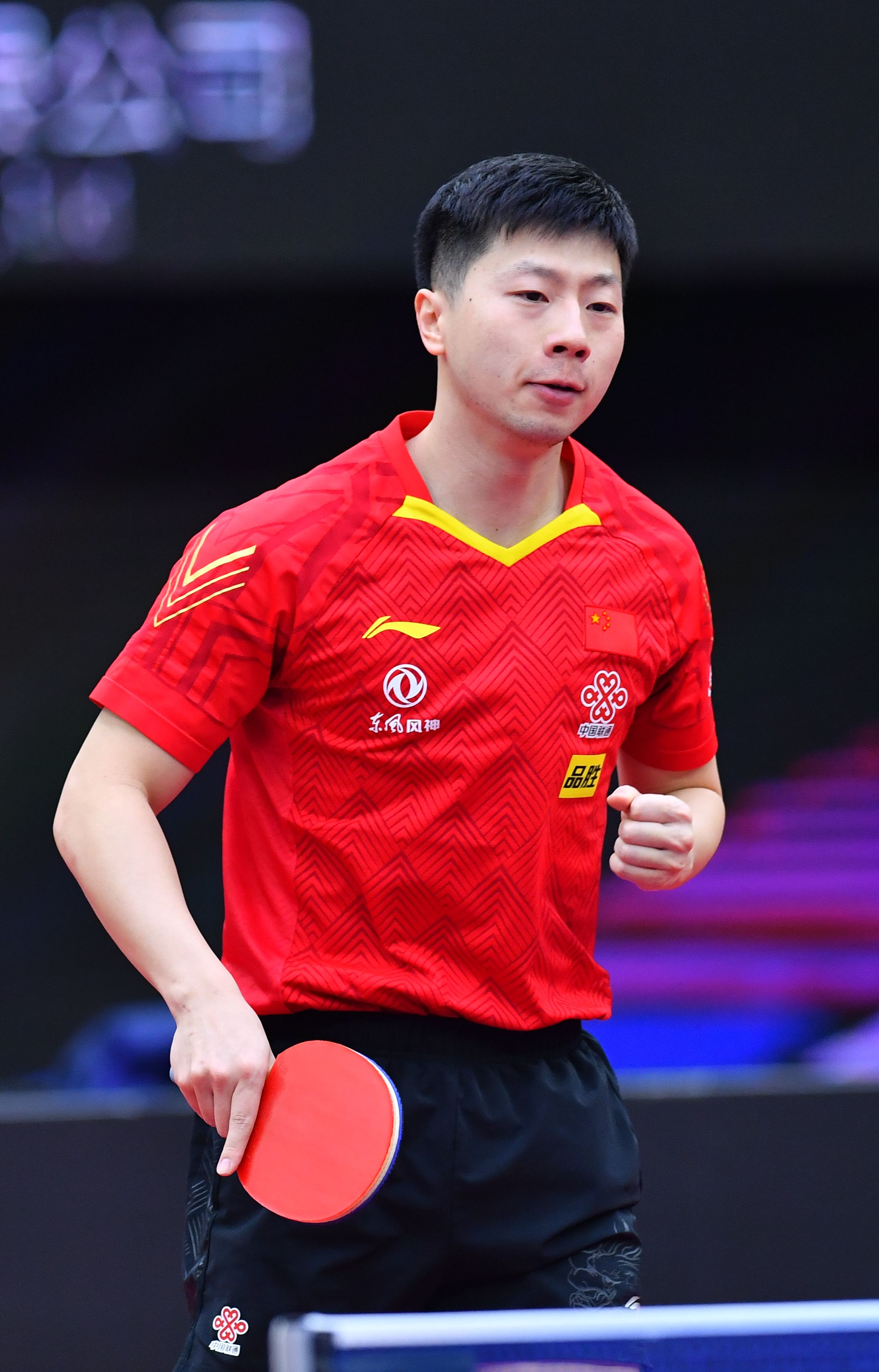 瓦内里和斯 瓦内里和斯