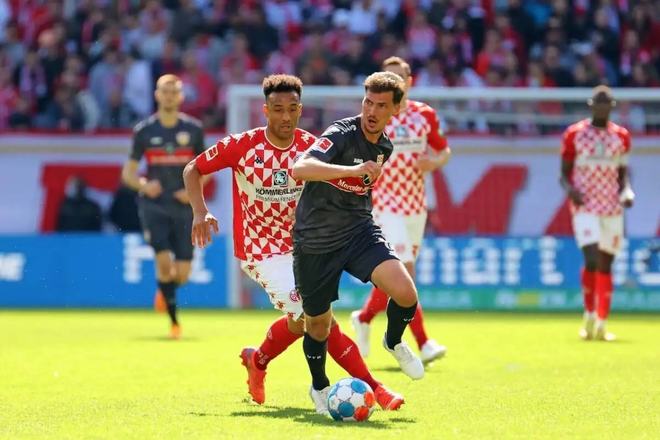 强度与纪律 强度与纪律